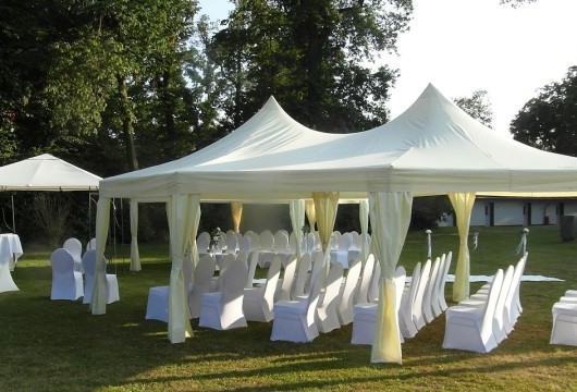 Hochzeit im Freien Hochzeit im Freien